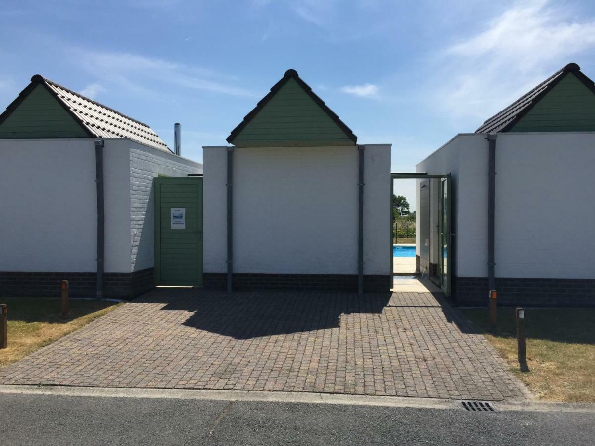 Holiday Home Nieuwendamme ニーウポールト エクステリア 写真